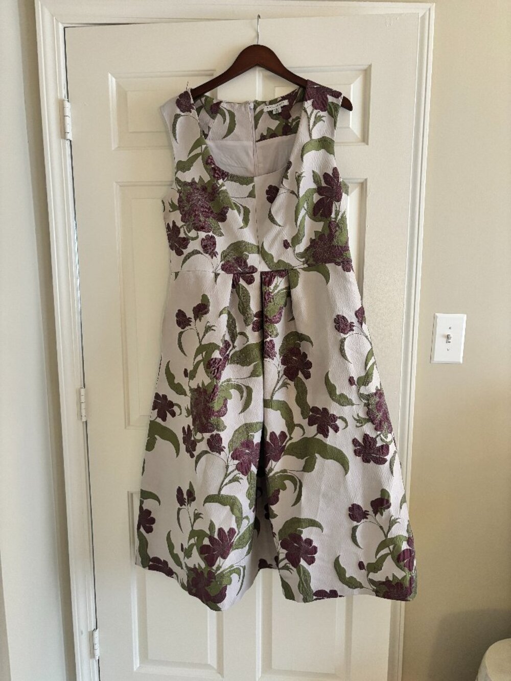 Kay Unger Brooke dress in pomegranate pearl.
